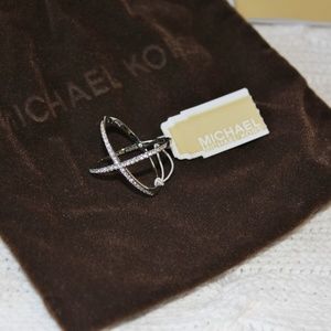 Michael Kors Jewelry - Michael Kors Brilliance Silver Pave Crystal Ring Michael Kors Jewelry - Michael Kors Brilliance Silver Pave Crystal Ring